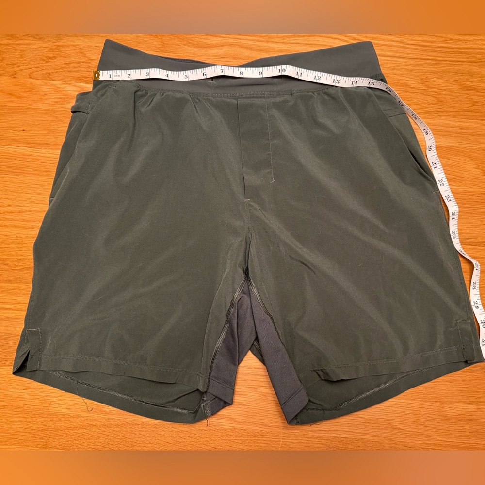 Lululemon THE Linerless Shorts Men’s 7” Smoked Spruce